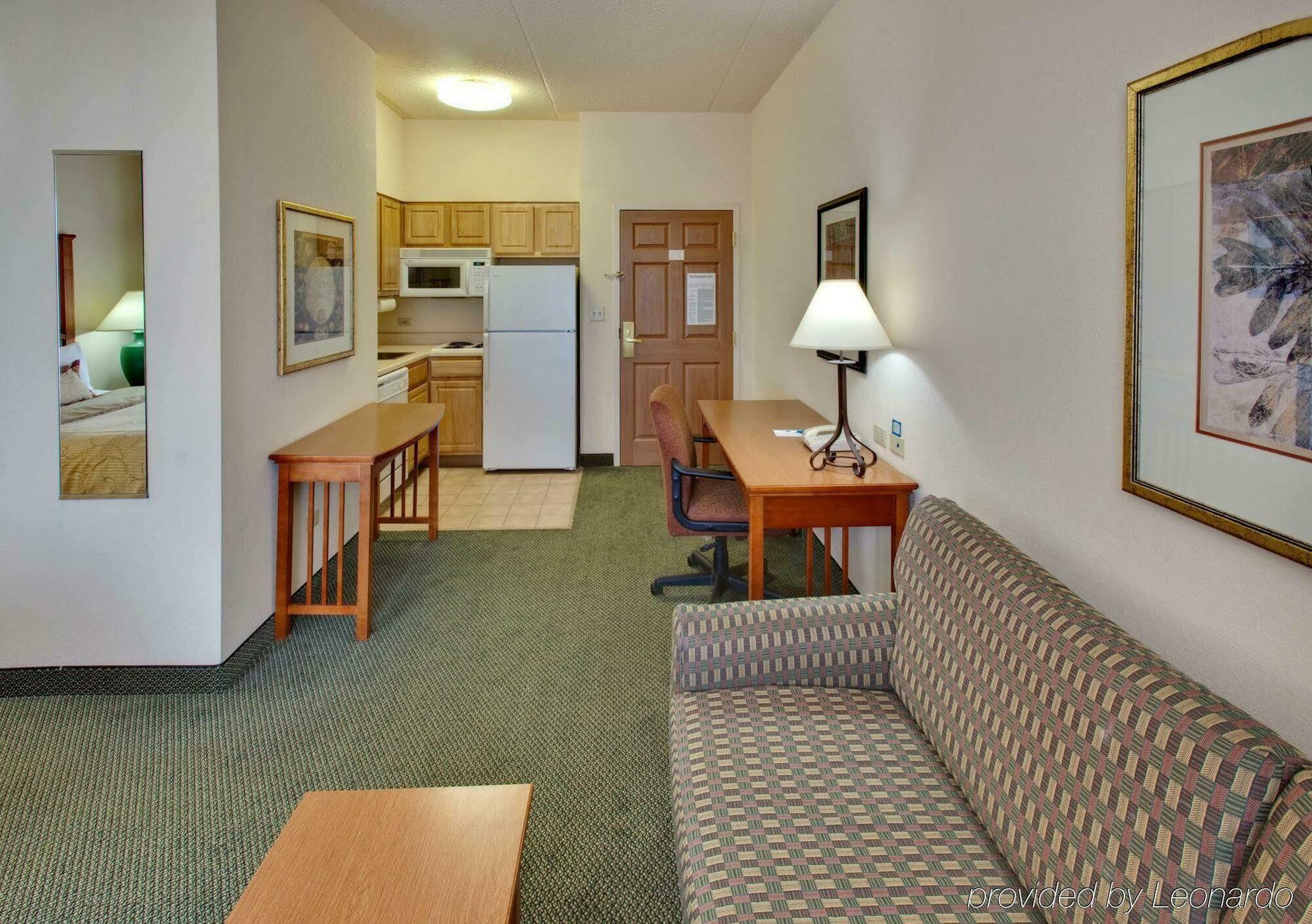 Staybridge Suites Chicago-Oakbrook Terrace, An Ihg Hotel Room photo