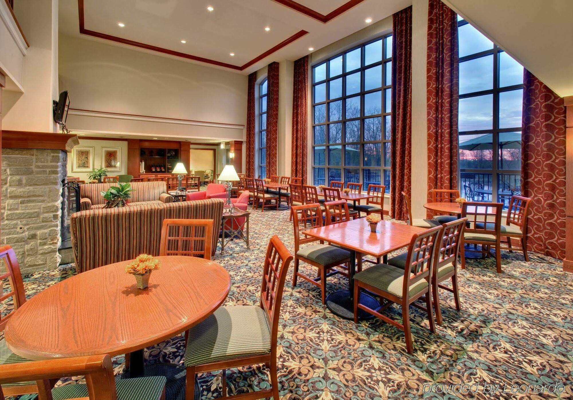 Staybridge Suites Chicago-Oakbrook Terrace, An Ihg Hotel Restaurant photo